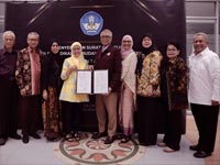 Employee College Dki Jakarta Nomor 8